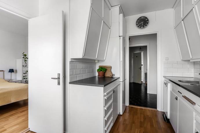 2 rum lägenhet på Bastuhagsvägen 6, 3 tr Stureby - Enskede, Stockholms kommun - bild 3