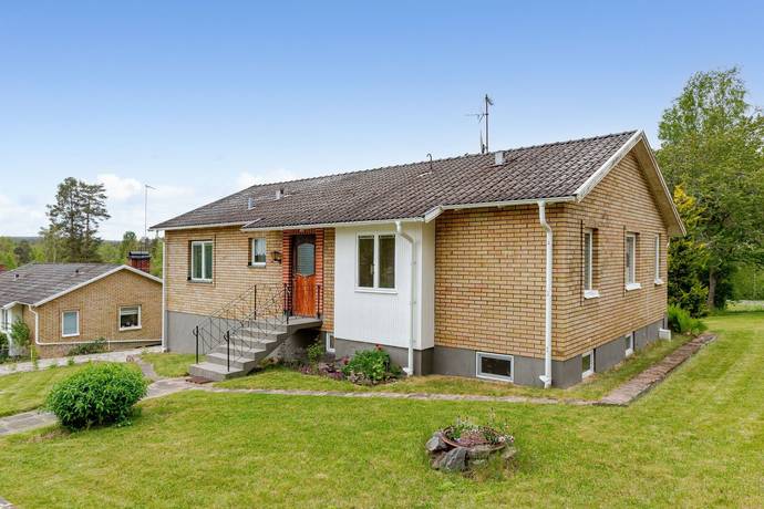 Bruzaholm, Eksjö kommun
