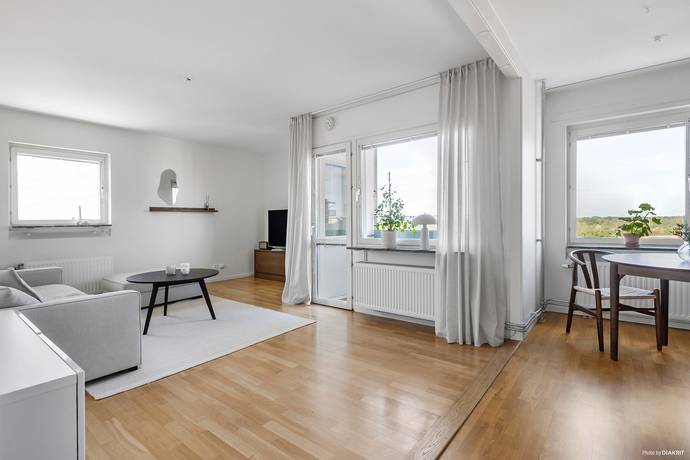 2 rum lägenhet på Engelbrektsgatan 76 Centralt / Öster, Örebro kommun - bild 3
