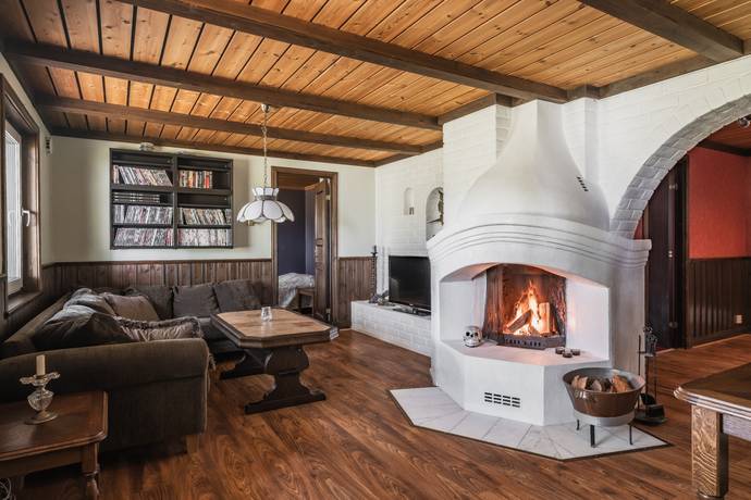 8 rum villa på Åsvägen 9 Bålsta - Åsen, Håbo kommun - bild 5