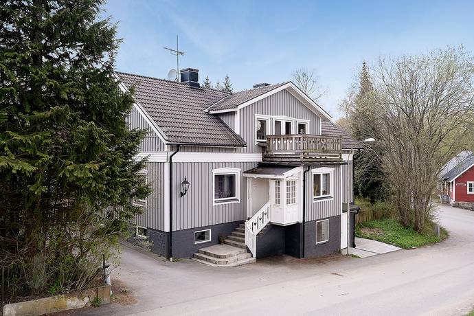 10 rum villa på Nils Anderssons gata 1 Tyringe, Hässleholms kommun - bild 3