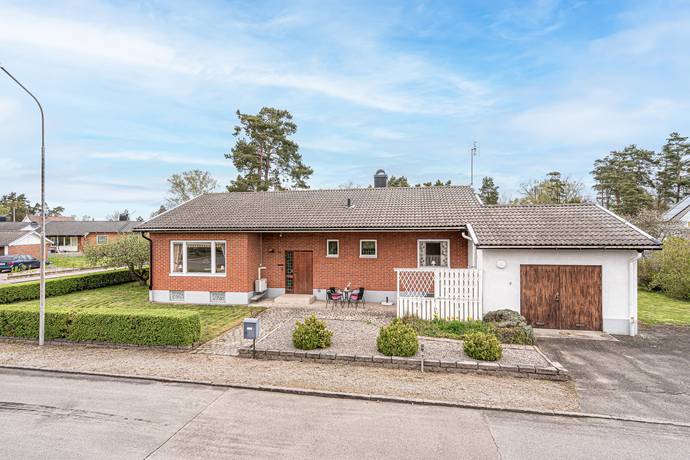 4 rum villa på Grangårdsgatan 19 Hässleholm - Östervärn, Hässleholms kommun - bild 1