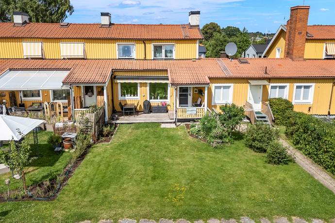 4 rum lägenhet på Kungsörsvägen 8E Sjukhusgärdet, Arboga kommun - bild 2