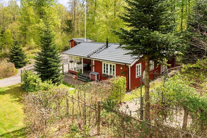 5 rum fritidshus på Hällede by 236 Hällede By, Laholms kommun - bild 1