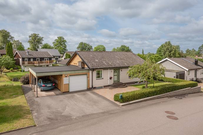 5 rum villa på Lindvägen 5 Anderstorp, Gislaveds kommun - bild 1