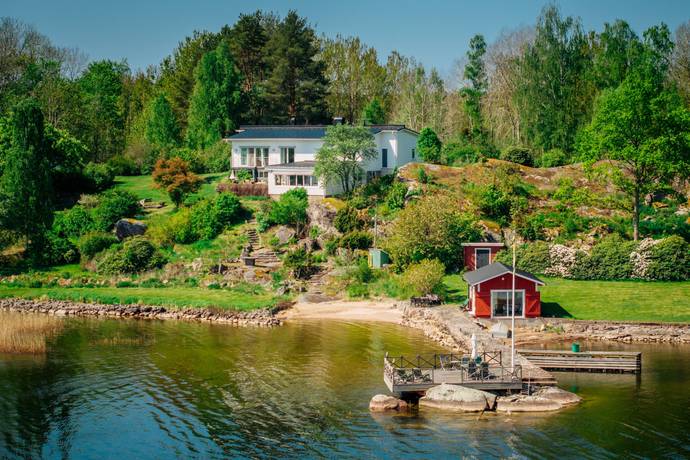 7 rum vinterbonat fritidshus på Torsö Strandklippan 1 Torsö, Mariestads kommun - bild 1