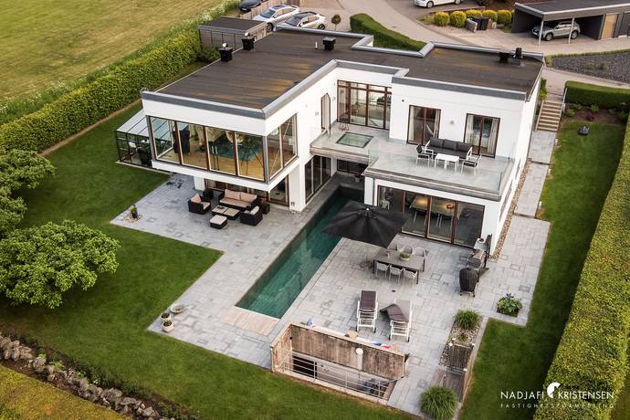 7 rum villa på Äppledalsvägen 21 Båstad, Båstads kommun - bild 2