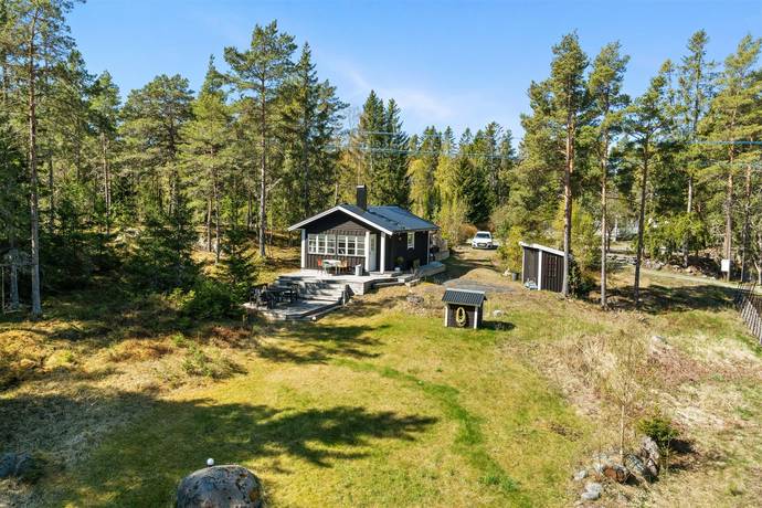 3 rum Fritidshus på Finnarsörsvägen 64 Fogdö Norrtälje kommun - bild 1