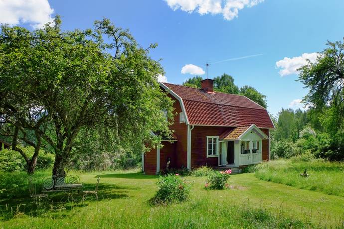 4 rum gård utan jordbruk på Nästorp Katrineholm, Katrineholms kommun - bild 2