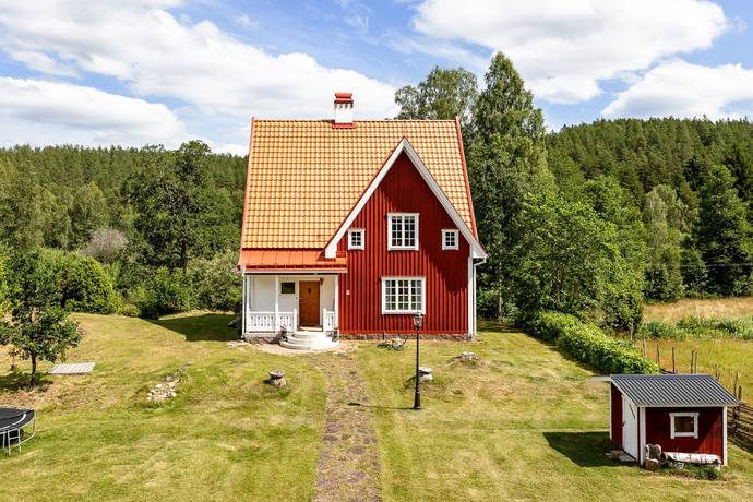 Lönneberga, Hultsfreds kommun