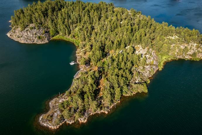 2 rum fritidsboende på Getholmen Eriksvik, Söderköpings kommun - bild 1