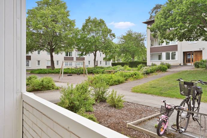 2 rum lägenhet på Frejgatan 71 Valsta, Sigtuna kommun - bild 2