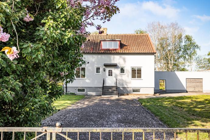 6 rum villa på Södra Varalövsvägen 9 Ängelholm, Ängelholms kommun - bild 1