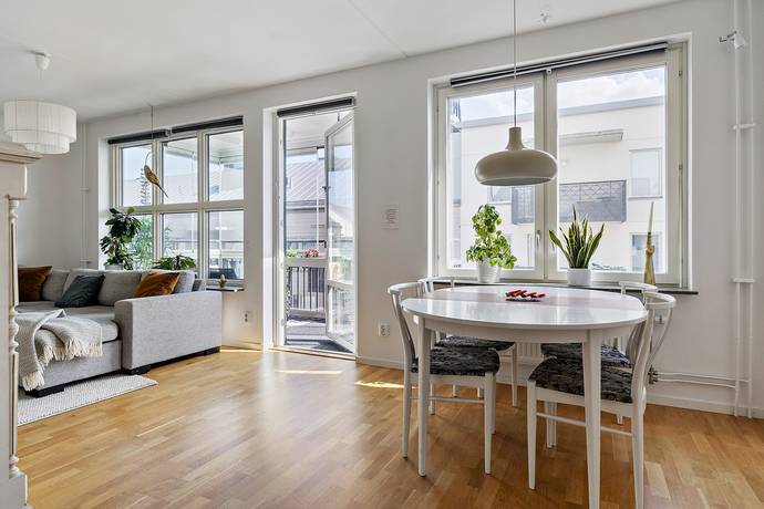 5 rum lägenhet på Sandalettgatan 1 Älvsjöstaden, Stockholms kommun - bild 3