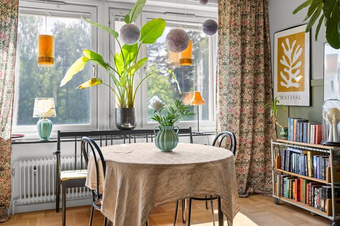 3 rum lägenhet på Segersjövägen 41 Segersjö - Uttran, Botkyrka kommun - bild 4