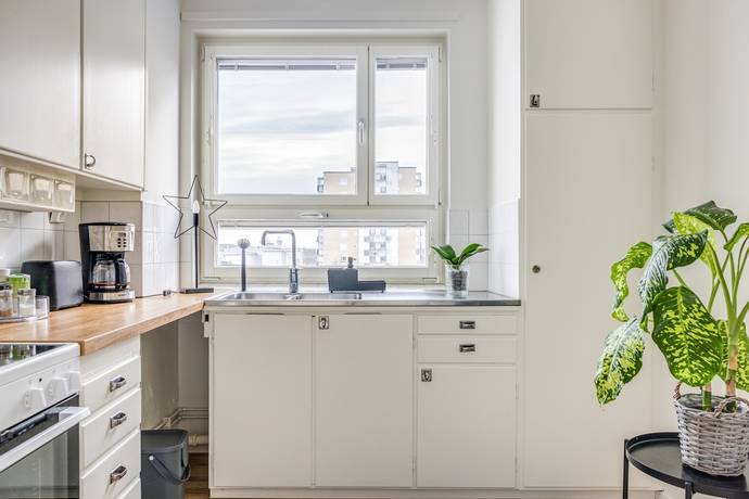 2 rum lägenhet på Vittangigatan 20 (Våning 2.5) Vällingby Centrum, Stockholms kommun - bild 3