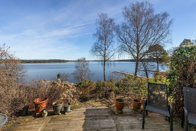 4 rum Radhus på Fridhemsgatan 15B Ulvhäll/Fridhem Strängnäs kommun - bild 32