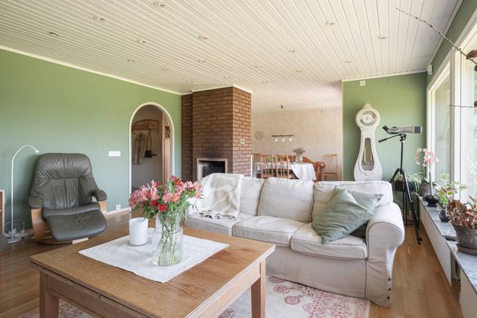 9 rum Villa på Hjälmareds allé 15 Hjälmared Alingsås kommun - bild 6