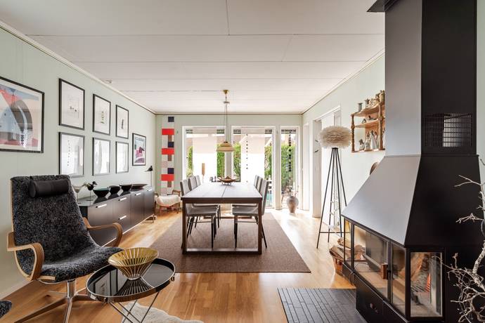 4 rum villa på Berghällsvägen 4 Ringstorp, Örebro kommun - bild 4