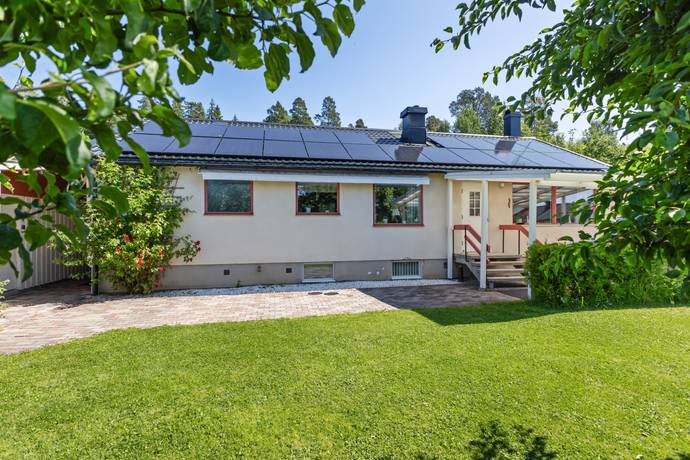 4 rum villa på Krokvägen 10 Matfors, Sundsvalls kommun - bild 1
