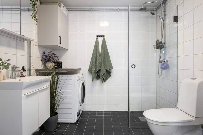 4 rum Lägenhet på Malmköpingsvägen 42D, 2 tr Älvsjö - Örby Stockholms kommun - bild 19