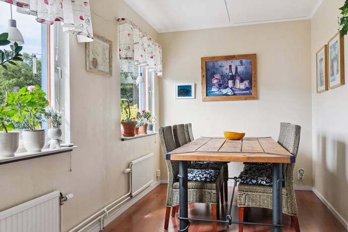 4 rum lägenhet på Huggarvägen 1, 2tr Västerhaninge/Ribby, Haninge kommun - bild 4