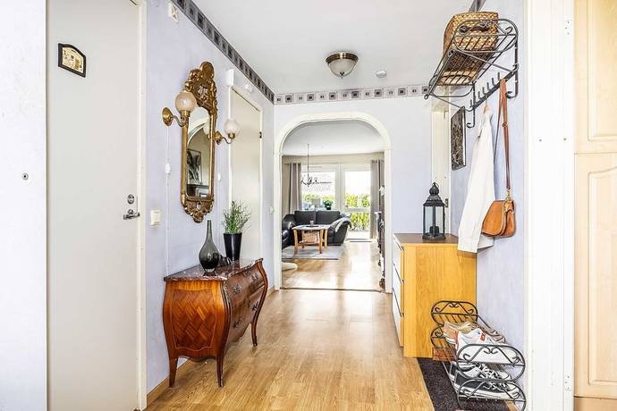 3 rum Lägenhet på Glasförgyllaren 43 Glasförgyllaren Staffanstorps kommun - bild 3