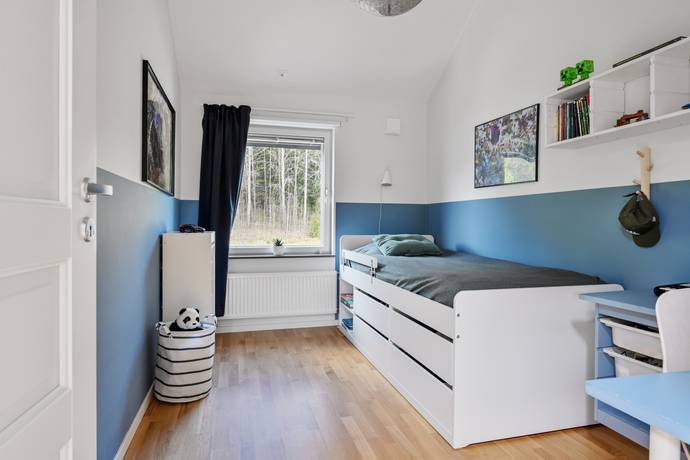 6 rum Parhus på Wäckareslingan 14 Wäckare Äng Upplands Väsby kommun - bild 27