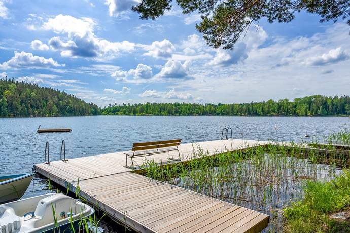 1 rum fritidshus på Killingvägen 5 Mölnbo, Södertälje kommun - bild 3