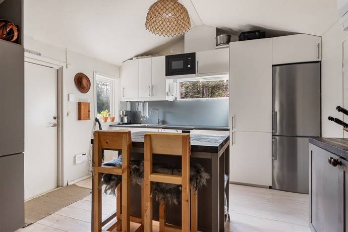 1 rum fritidshus på Lindrisvägen 45 Häverö, Norrtälje kommun - bild 2
