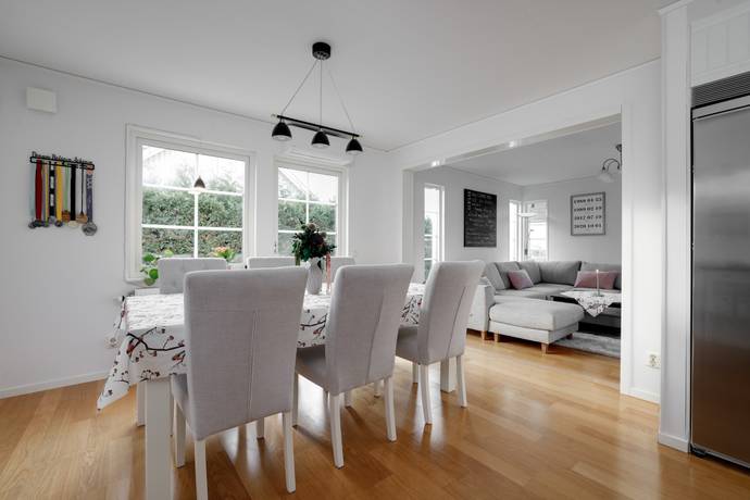 6 rum Villa på Anders Petters väg 55 Norra Bro Örebro kommun - bild 8