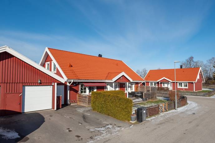 6 rum Villa på Teggatan 35 Korsta Kumla kommun - bild 47