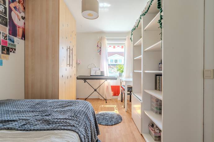 8 rum Parhus på Tegvägen 13 Solgårdsgärde Vallentuna kommun - bild 22
