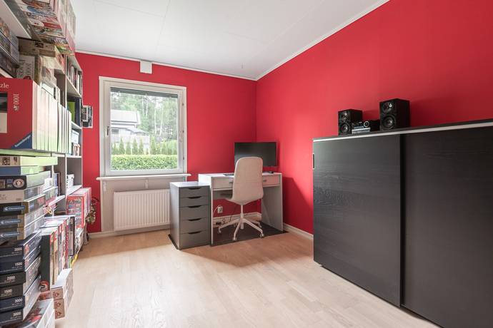 5 rum Villa på Broby ängsväg 17 Hölö Södertälje kommun - bild 8