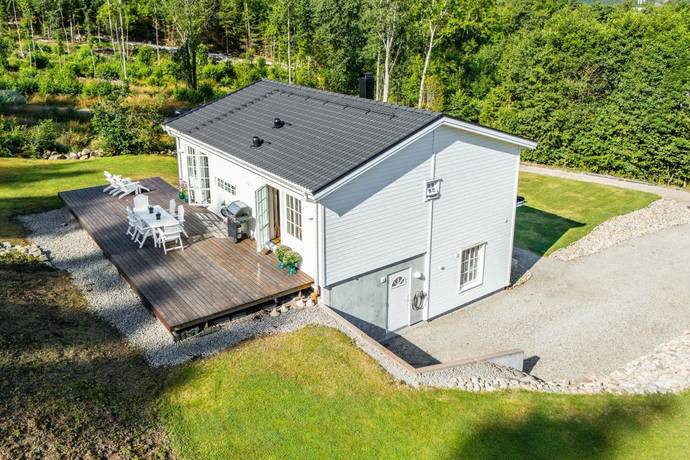 6 rum villa på Kyrkebacka 520 Forshälla, Uddevalla kommun - bild 2
