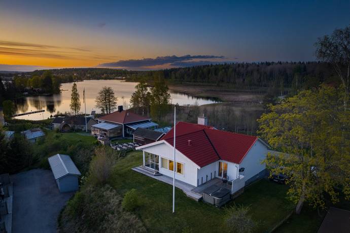 Cederborgsvägen 6, Lindesberg, Lindesbergs kommun