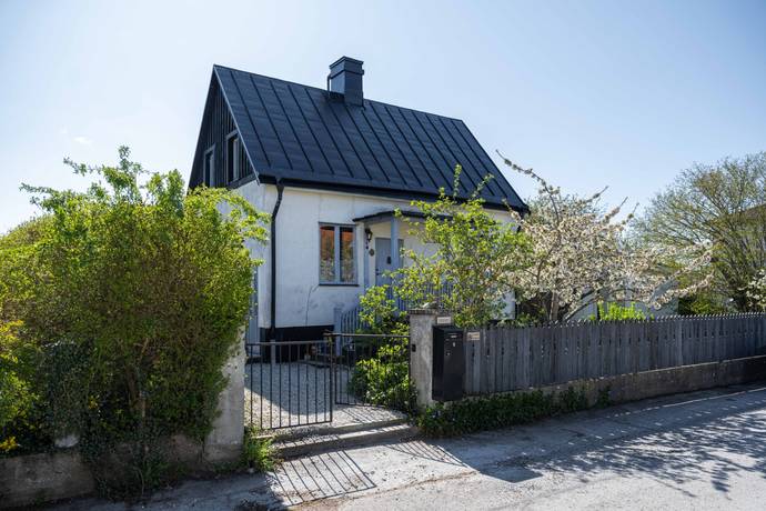 4 rum villa på Almvägen 8 Visby - Östra Vi, Gotlands kommun - bild 1