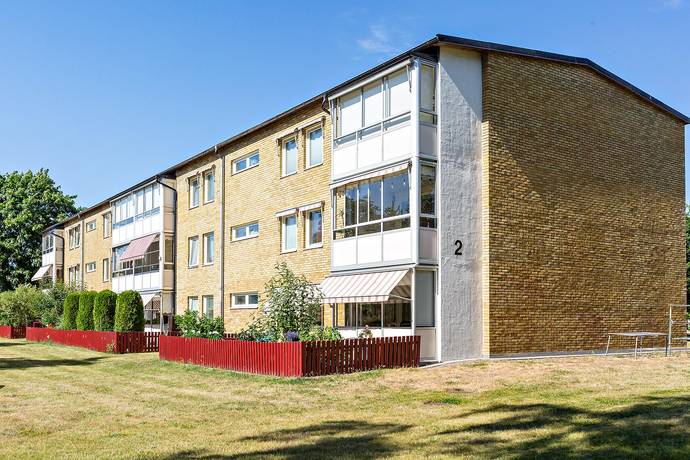 4 rum lägenhet på Röda gatan 2A Kalmar, Kalmar kommun - bild 1