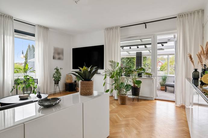 2 rum lägenhet på Frihetsvägen 20 Hammarby Stadshage, Västerås kommun - bild 2