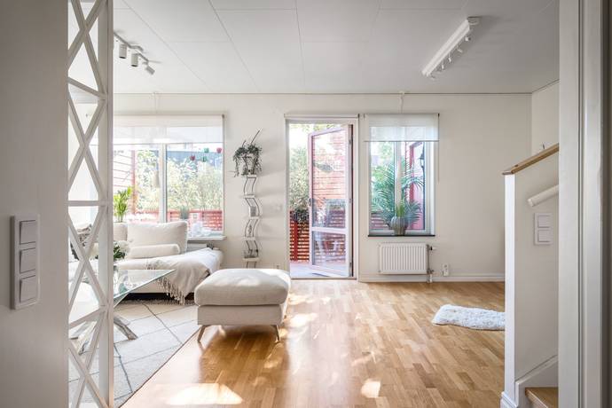 5 rum radhus på Horisontvägen 104 Skarpnäck, Stockholms kommun - bild 2