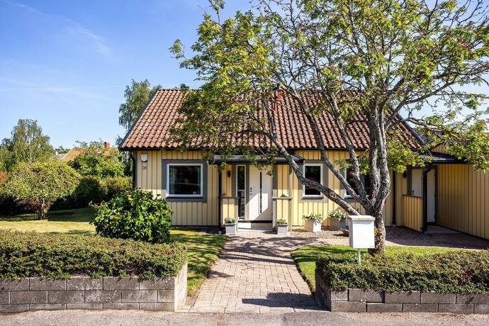 5 rum villa på Halmstadvägen 31 Söndrum/Havssidan, Halmstads kommun - bild 1