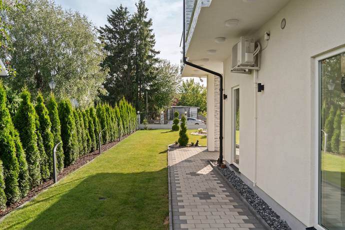 365 m² Villa på Järpvägen 24 Järfälla kommun - bild 53
