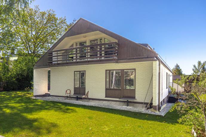 7 rum villa på Blåbärsvägen 3 Ärsta, Eskilstuna kommun - bild 2