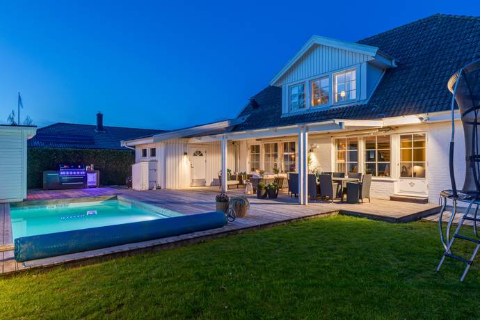 5 rum villa på Käglinge bygata 30 Käglinge, Malmö kommun - bild 1