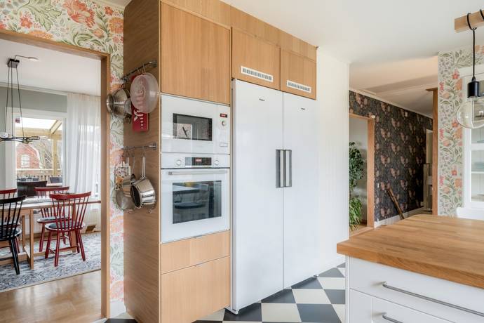 5 rum Villa på Trädgårdsgatan 3 Valla Katrineholms kommun - bild 9