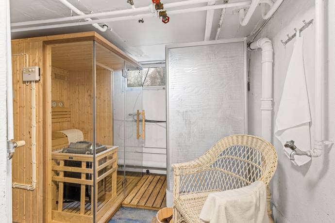 8 rum Villa på Björkgatan 55 Fålhagen Uppsala kommun - bild 68