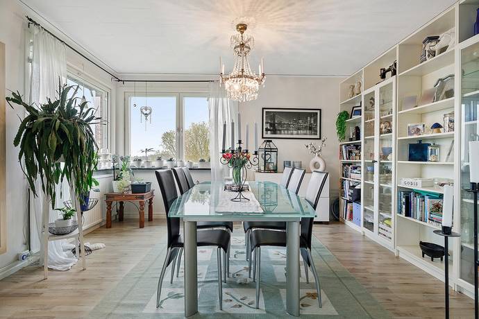 7 rum Villa på Norrsunda kyrkby 121 Rosersberg Sigtuna kommun - bild 18