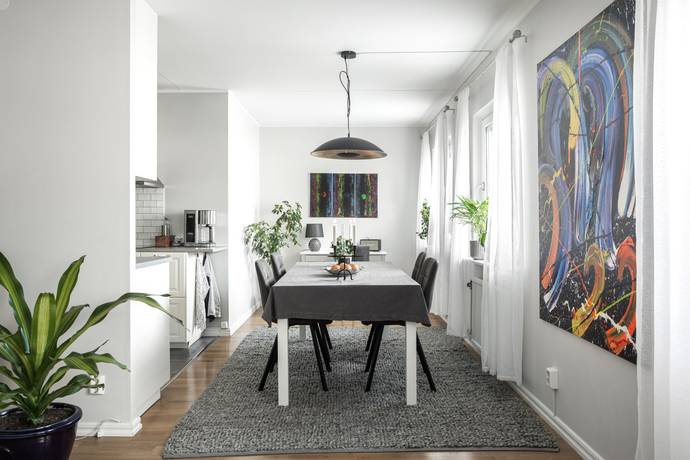 3 rum lägenhet på Herkulesvägen 26 Lindalen, Tyresö kommun - bild 1
