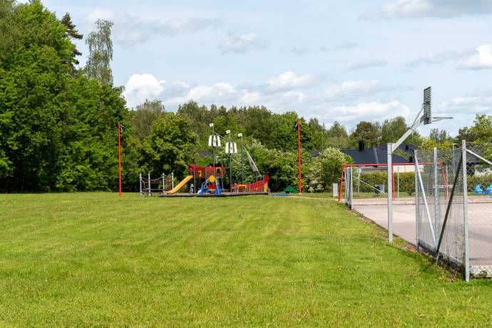 4 rum Lägenhet på Släggkastargatan 10 Rönnby Västerås kommun - bild 31