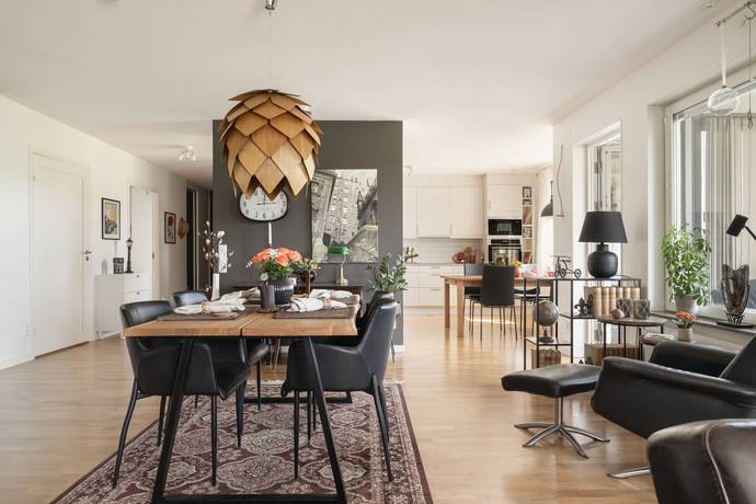 4 rum lägenhet på Stenhuggargatan 52 Kålgården, Jönköpings kommun - bild 1